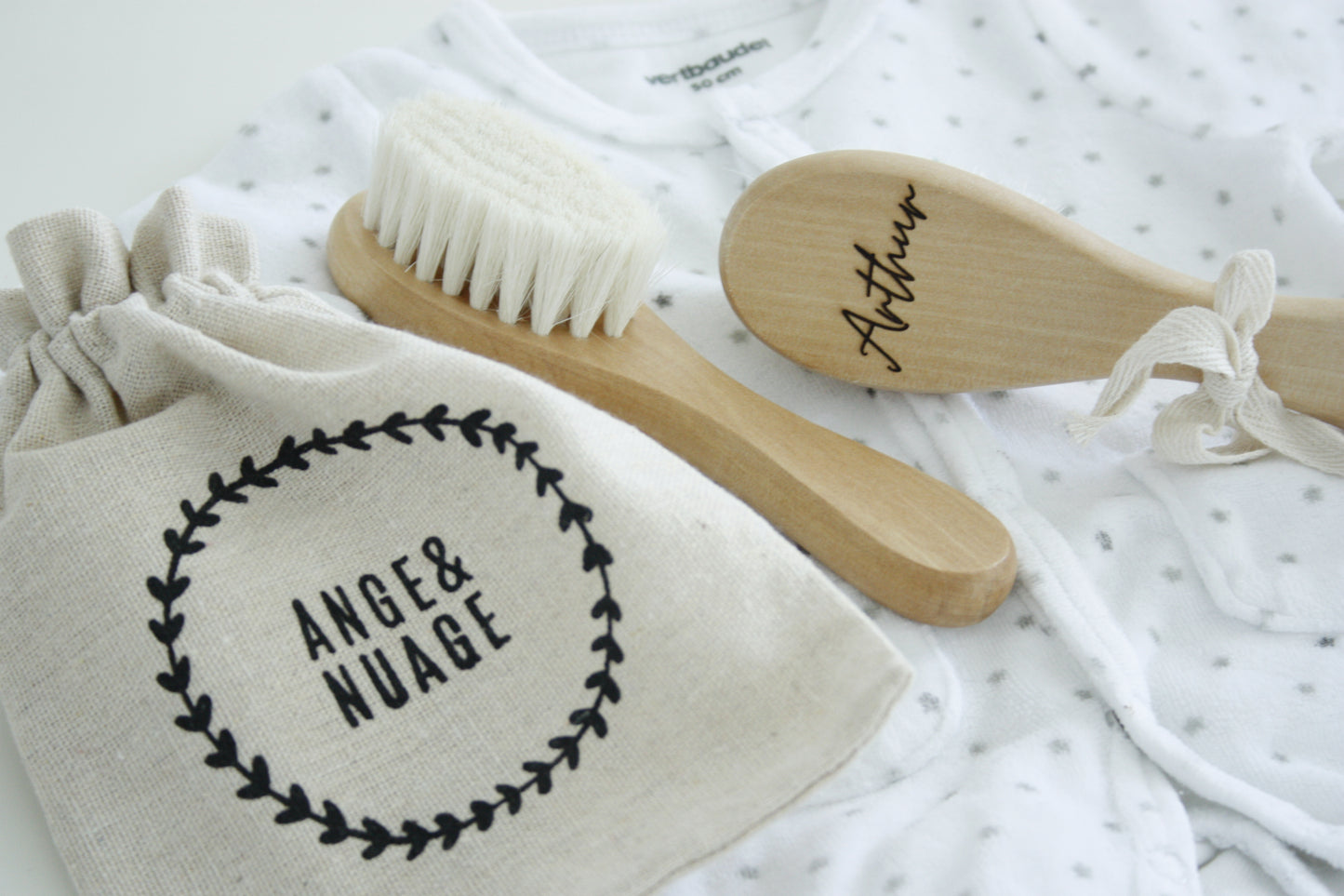 Brosse à cheveux personnalisée en bois